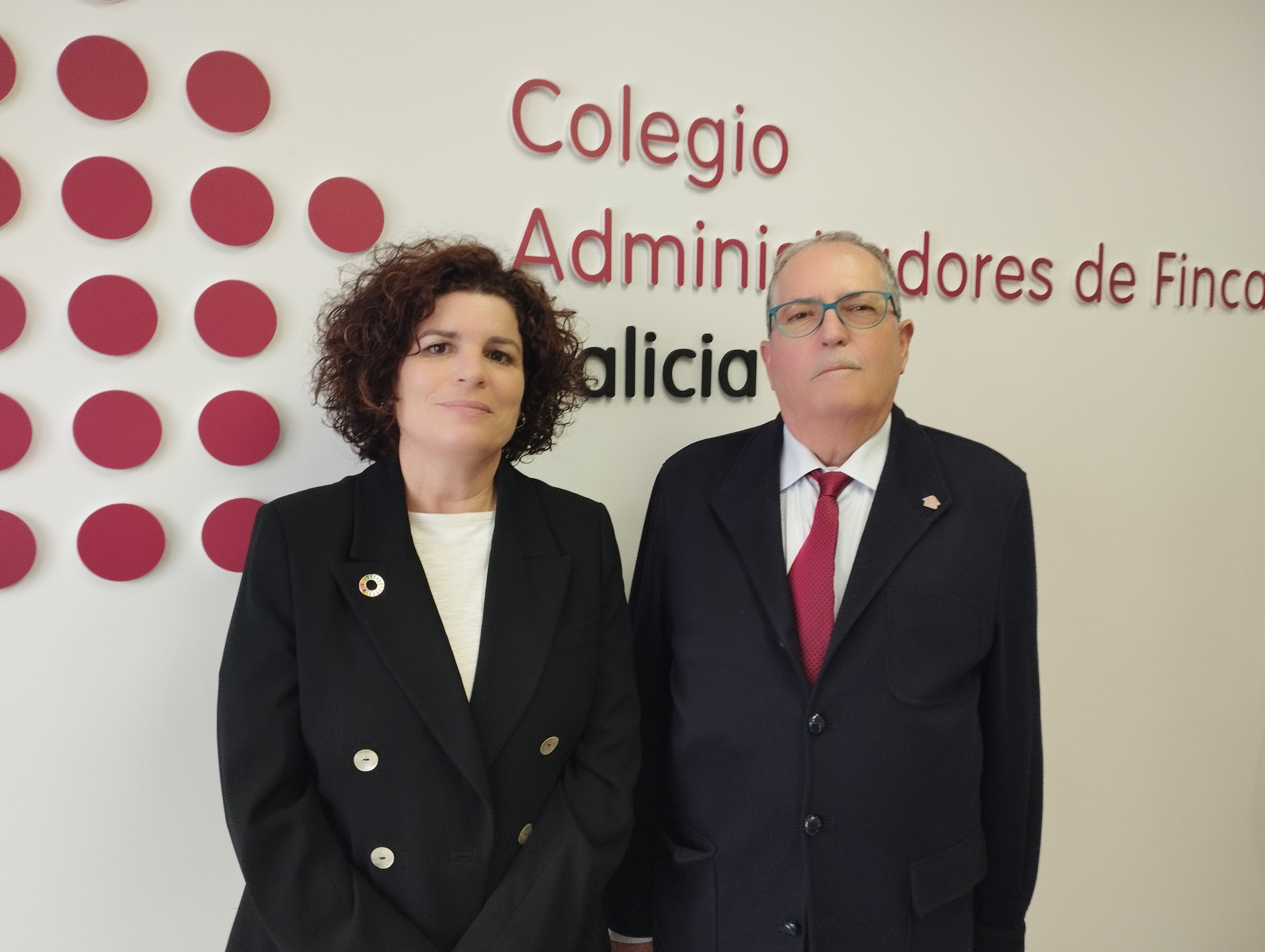 El presidente de los administradores de fincas gallegos recuerda que las ayudas pueden llegar hasta el 80%