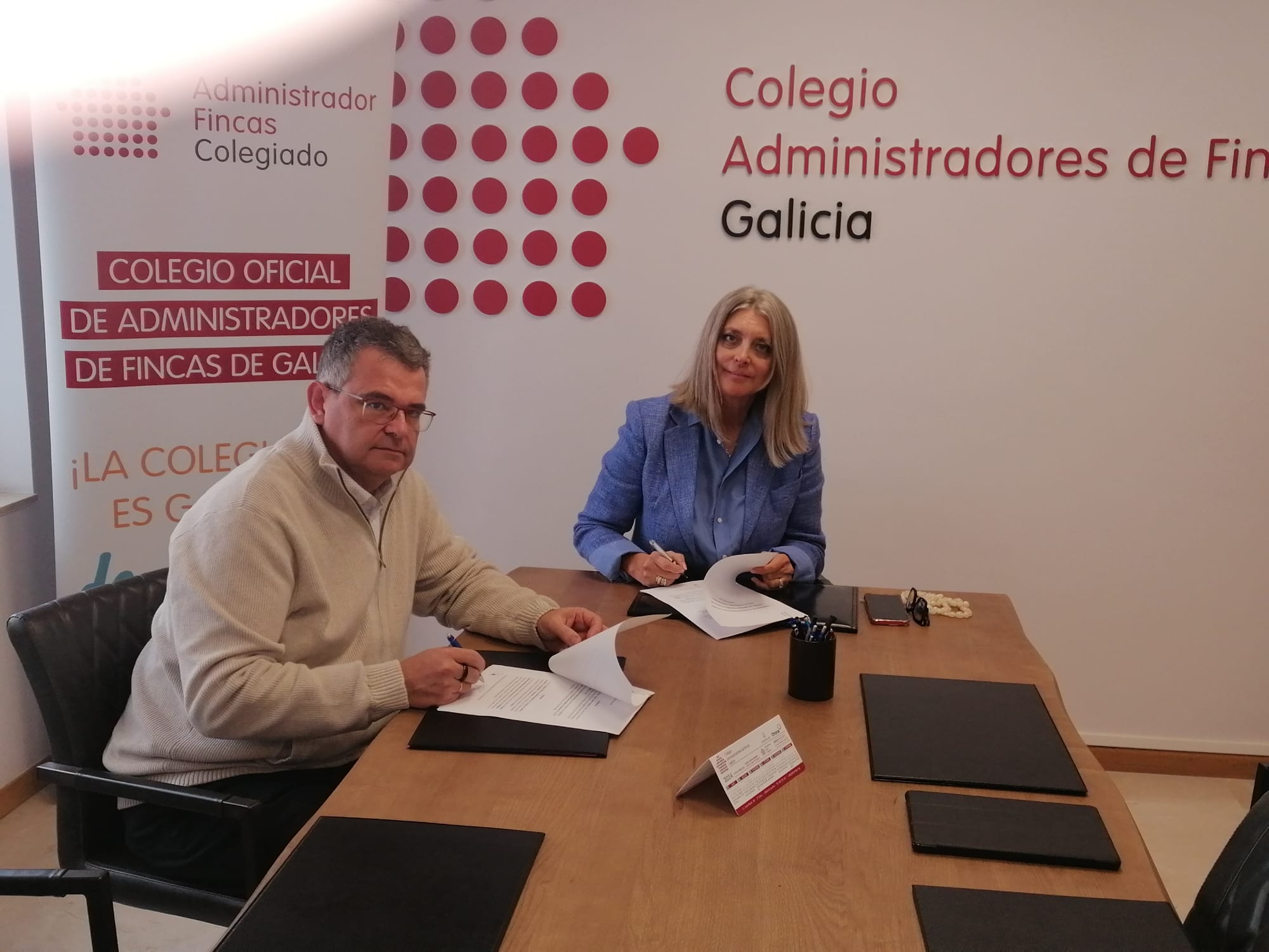 El acuerdo fue formalizado por Teresa Suáreaz Agrasar, presidenta del Coafga, y Enrique Montes Lomba, administrador de Coordino S.L.,